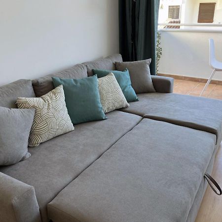 Llança 2-Bedroom Brand New Apartment Steps From The Beach מראה חיצוני תמונה